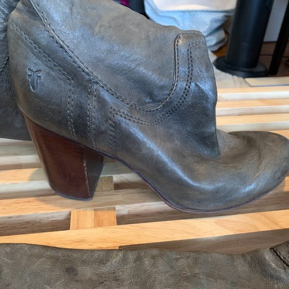 Frye Boots - Carson Heel - Picture 2 of 4